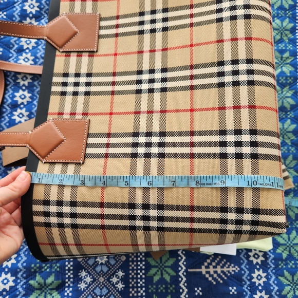 Burberry Medium London Check Tote Bag In Briar Brown /Black Luxury Designer - Picture 10 of 13